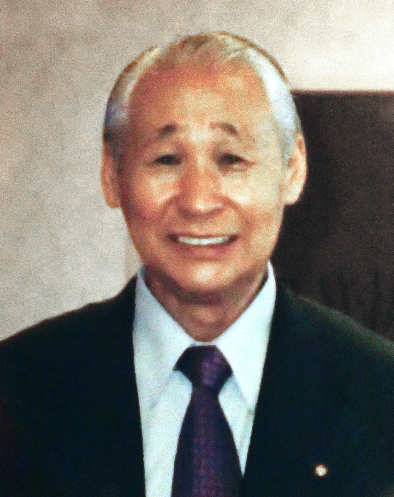 新井繁雄